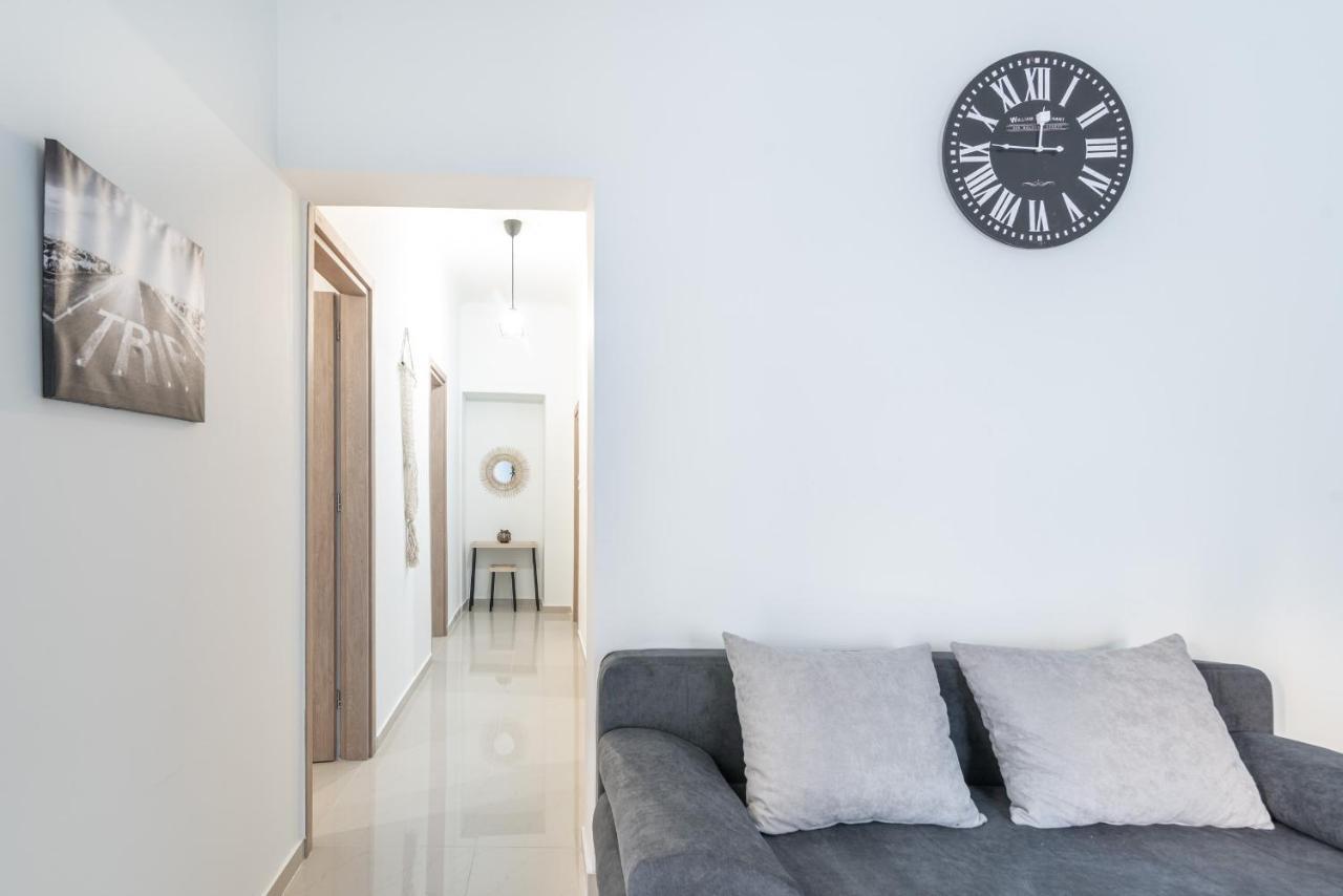 אתונה Blue Riviera Villas & Suites - Alimos 2 מראה חיצוני תמונה