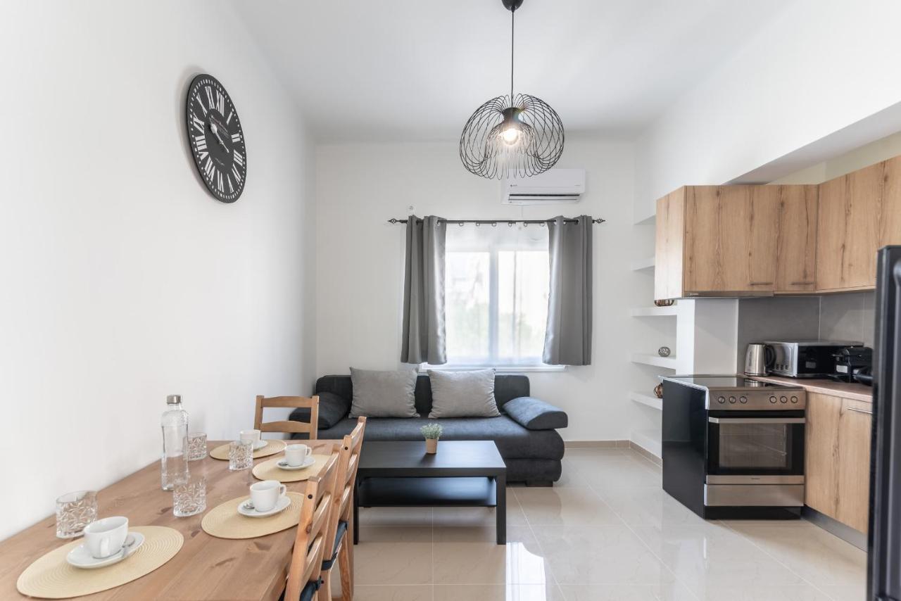 אתונה Blue Riviera Villas & Suites - Alimos 2 מראה חיצוני תמונה