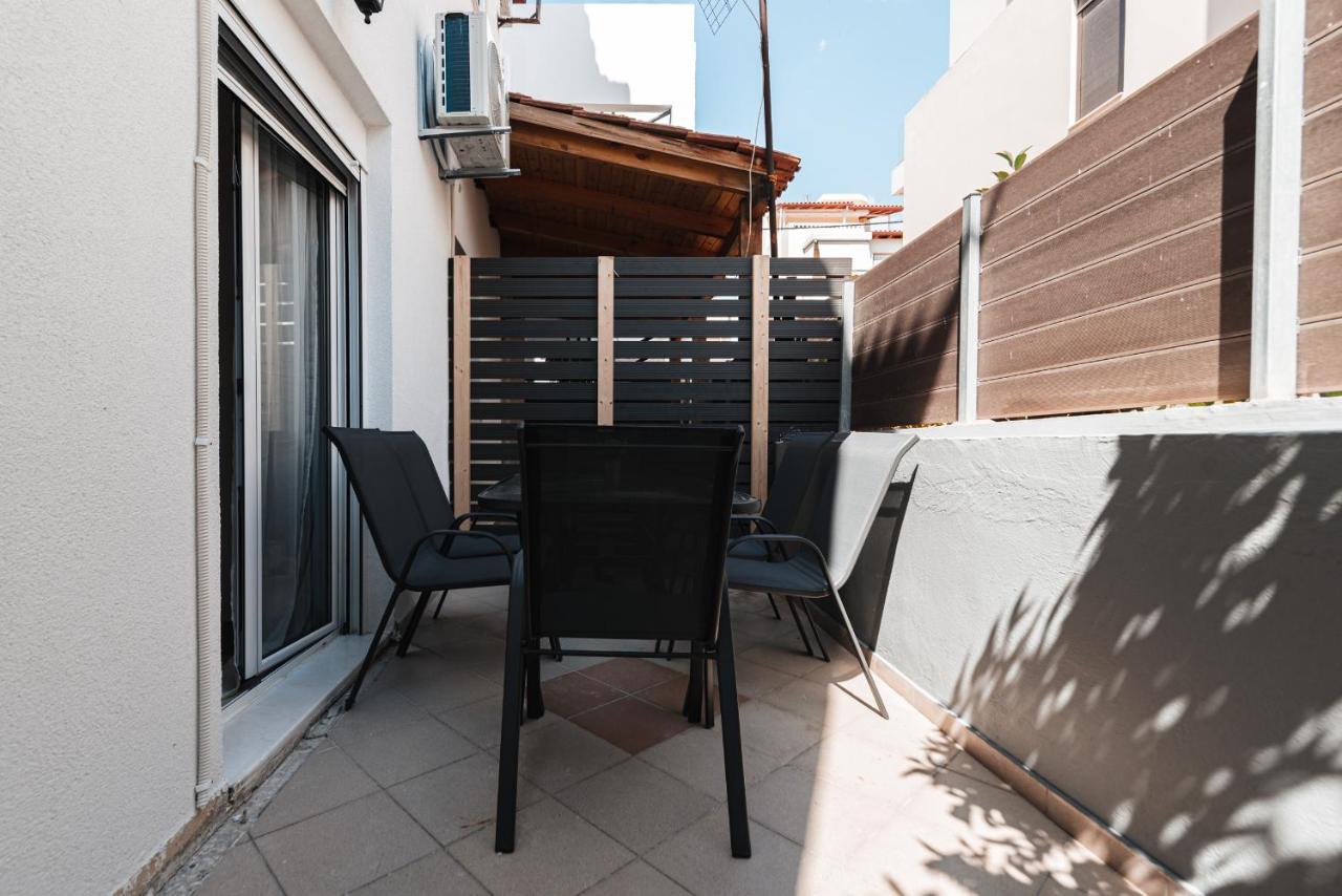 אתונה Blue Riviera Villas & Suites - Alimos 2 מראה חיצוני תמונה